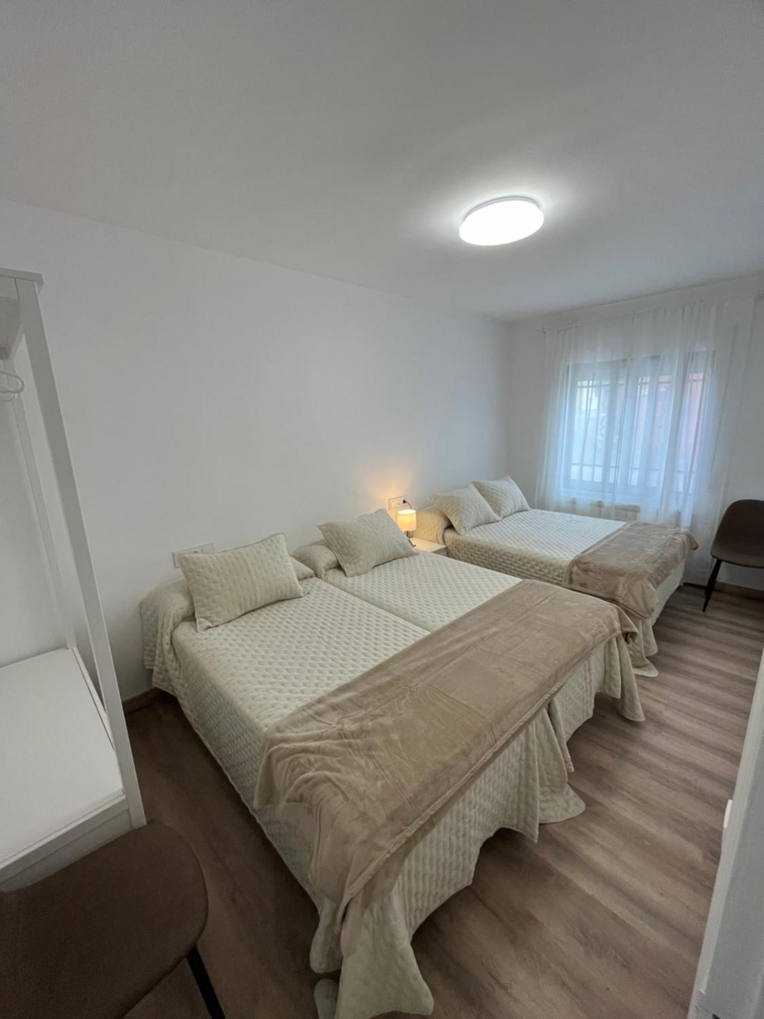 La Alameda Villa Fontiveros Bagian luar foto